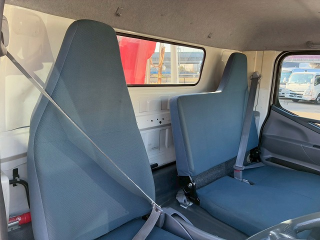 2170 TKG-FEB80 H26 三菱ふそう キャンター 4段クレーン 古河ユニック UNIC ワイド 超ロング ラジコン フックイン 175馬力 5速 MT マニュアル 3.5t 7.5t 小型 カーゴクレーン(65枚目)