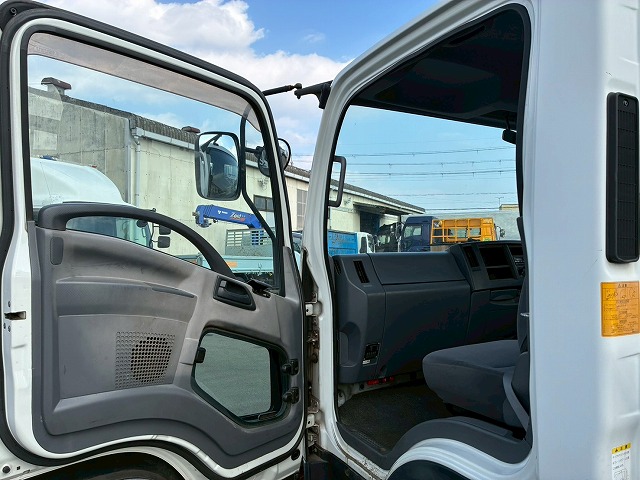 K-2113 TKG-FRR90S2  保証対象車両 車検付 令和9年2月迄 H26 いすゞ フォワード 4段クレーン ワンオーナー タダノ TADANO ラジコン フックイン 210馬力 6速 MT マニュアル 4t 8t 中型 ユニック車 カーゴクレーン（69枚目）