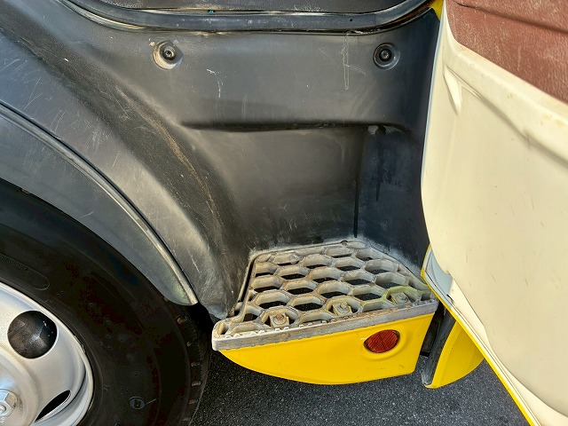 K2107 2KG-FD2ABA 保証対象車両 車検付 令和8年11月迄 H29 日野 レンジャー 4段クレーン ワンオーナー フルキャブ/ベッド付き 古河ユニック UNIC ラジコン フックイン 角足アウトリガー 6速 MT マニュアル 4t 8t 中型 カーゴクレーン（71枚目）