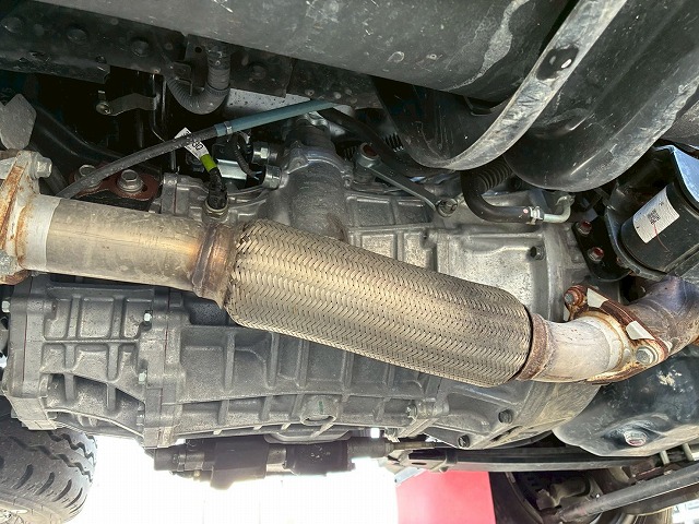 K-2103 2RG-XZU600T 保証対象車両 車検付 令和8年8月迄 R5 日野 デュトロ ダンプ ワンオーナー 4ナンバー 極東開発工業 全低床 フルフラットロー 150馬力 6速 MT マニュアル 5トン限定・準中型免許 2t 5t 小型 土砂ダンプ(70枚目)