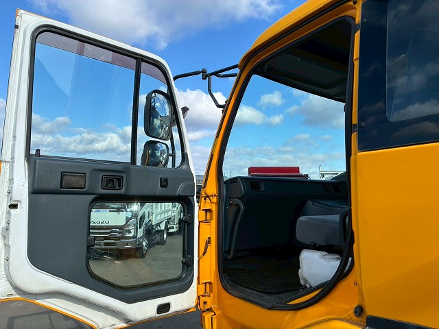 2102 KL-CG55K  車検付 令和8年8月迄 H16 日産ディーゼル UDトラックス ビッグサム セーフティローダー 8×4 4軸低床2デフ リーフサスペンション 花見台 ウインチ ラジコン 400馬力 RH8 V8型 生エンジン 7速 MT マニュアル 10t 25t 大型 セルフ 重機運搬車 回送車（68枚目）