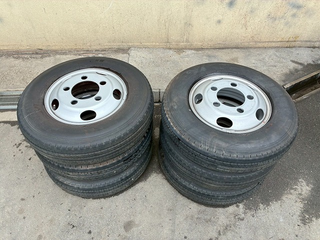 K-2172 2RG-BG740G R4 三菱ふそう ローザ マイクロバス 4×4 四輪駆動 フルタイム 4WD 28人 リクライニング 自動扉 自動ステップ オートスイングドア リアトランク ボトルクーラー デュオニック AT セミオートマ 小型 中型 送迎バス 観光バス(69枚目)