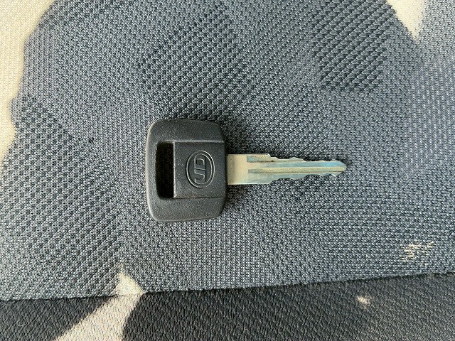 2169 TKG-MK38L H26 UDトラックス コンドル アルミブロック フルキャブ/ベッド付き 3.6トン積載 6200 標準幅 TOYOBODY 215馬力 6速 MT マニュアル 4t 8t 中型 平ボディ（72枚目）