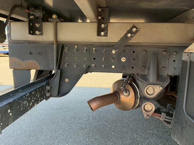 2167 TPG-FBA50 H29 キャンター 冷蔵冷凍車 -30℃低温設定 標準幅 ショート 10尺ボディ 左サイド扉 5トン限定・準中型免許 5速 MT マニュアル 2t 5t 小型 冷凍バン 箱車（70枚目）