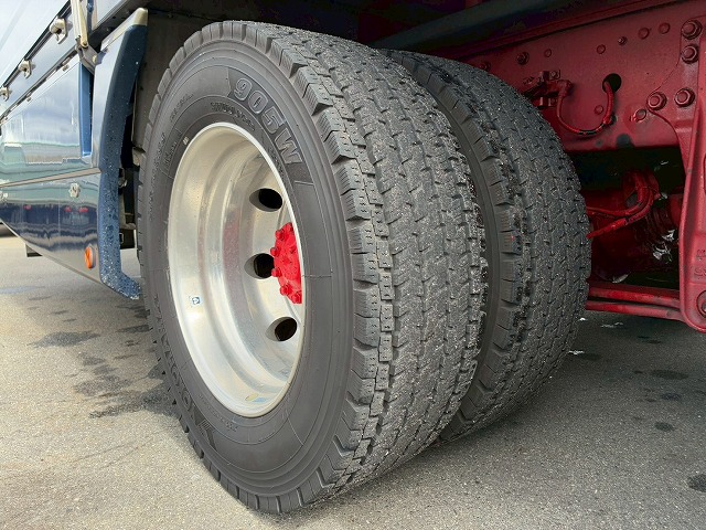 K-2140 2PG-FS74HZ H30 三菱ふそう スーパーグレート アルミウイング ワンオーナー 8×4 4軸低床2デフ 後輪エアサス パブコ エアロパーツ エアロ仕様 13.8トン積載 394馬力 シフトパイロット AT 10t 25t 大型 パネルウイング（71枚目）