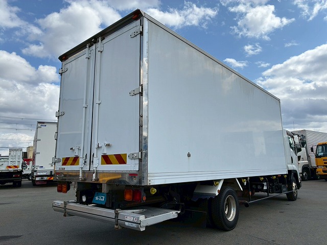 2149 TKG-FRR90S2 H26 いすゞ フォワード 冷蔵冷凍車 格納式パワーゲート フルキャブ/ベッド付き 東プレ -30℃低温設定 格納式パワーゲート PG 左サイド扉 6速 MT マニュアル 4t 8t 中型 冷凍バン 箱車(8枚目)