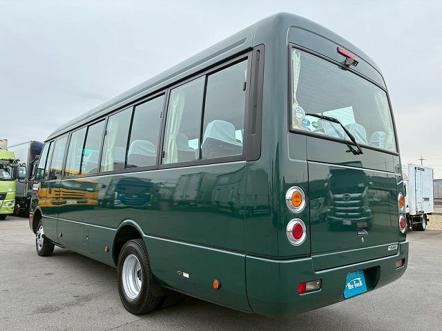 K-2172 2RG-BG740G R4 三菱ふそう ローザ マイクロバス 4×4 四輪駆動 フルタイム 4WD 28人 リクライニング 自動扉 自動ステップ オートスイングドア リアトランク ボトルクーラー デュオニック AT セミオートマ 小型 中型 送迎バス 観光バス(9枚目)