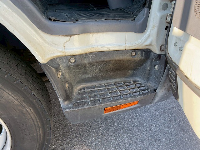 2170 TKG-FEB80 H26 三菱ふそう キャンター 4段クレーン 古河ユニック UNIC ワイド 超ロング ラジコン フックイン 175馬力 5速 MT マニュアル 3.5t 7.5t 小型 カーゴクレーン(69枚目)