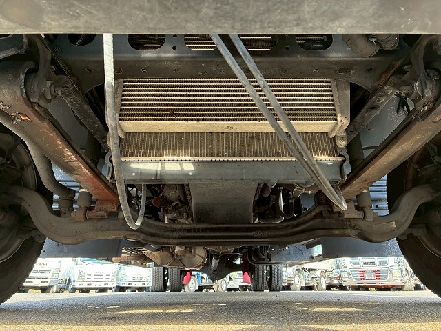 2072 2RG-FRR90S2  ★車検付！令和8年7月迄★ワンオーナー！★ ◆2.95トン積載！◆6200ボディ×標準幅！◆  ◎内高：240cm！◎フルキャブ/ベッド付！◎　成約★　岩手県（74枚目）