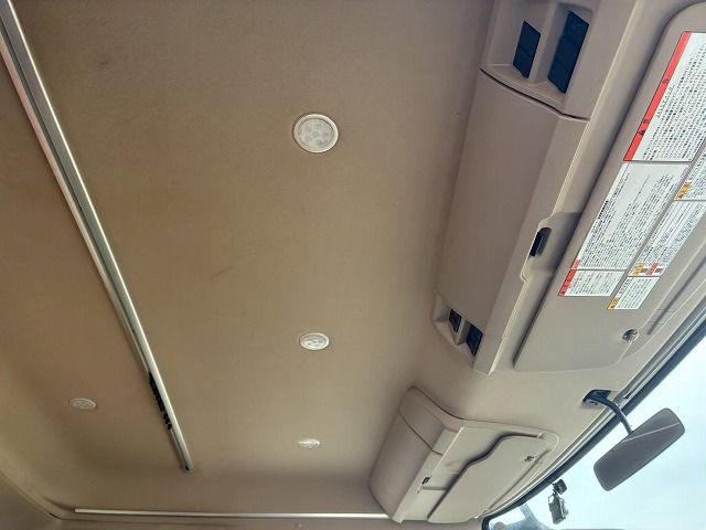 K-2117 2KG-FE2ABA  保証対象車両 H30 日野 増トンレンジャー 4段クレーン ワンオーナー フルキャブ/ベッド付き 古河ユニック UNIC 2.93t ラジコン フックイン 角足アウトリガー ジャッキ 240馬力 6速 MT マニュアル 7t 8t 14t 中型 大型 カーゴクレーン（74枚目）