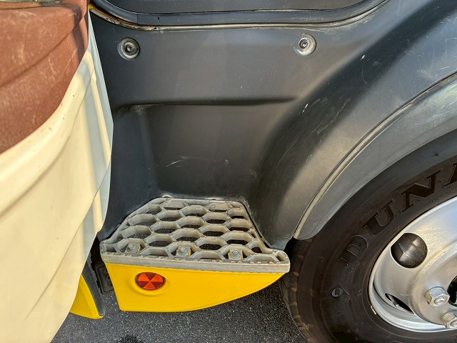 K2107 2KG-FD2ABA 保証対象車両 車検付 令和8年11月迄 H29 日野 レンジャー 4段クレーン ワンオーナー フルキャブ/ベッド付き 古河ユニック UNIC ラジコン フックイン 角足アウトリガー 6速 MT マニュアル 4t 8t 中型 カーゴクレーン（76枚目）