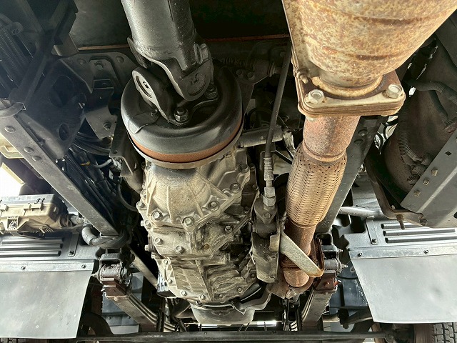 2149 TKG-FRR90S2 H26 いすゞ フォワード 冷蔵冷凍車 格納式パワーゲート フルキャブ/ベッド付き 東プレ -30℃低温設定 格納式パワーゲート PG 左サイド扉 6速 MT マニュアル 4t 8t 中型 冷凍バン 箱車(76枚目)