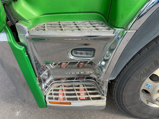 K-2128 QPG-CD5ZA  車検付 令和8年11月迄 H27 UDトラックス クオン 4段クレーン ラジコン フックイン TADANO タダノ 永久磁石式リターダ 7速 MT マニュアル 10t 25t 大型 ユニック車 カーゴクレーン（76枚目）