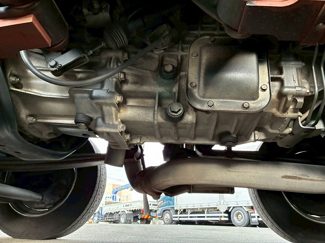 2174 QPG-FW1EXEG  H29 日野 プロフィア アルミウイング ハイルーフ 8×4 4軸低床2デフ 後輪エアサス 永久磁石式リターダ 背高 380馬力 E13C プロシフト AT セミオートマ 10t 25t 大型 バン 箱車（74枚目）