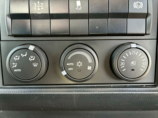 K-2148 2KG-FK62FZ 保証対象車両 R5 三菱ふそう 増トンファイター 4段セルフクレーン フルキャブ/ベッド付き 古河ユニック UNIC ラジコン フックイン ハイジャッキ ロングジャッキ アルミブロック 240馬力 6速 MT マニュアル 7.5t 14t 中型 大型 回送車 重機運搬車(76枚目)