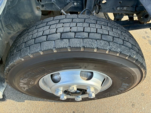 K2107 2KG-FD2ABA 保証対象車両 車検付 令和8年11月迄 H29 日野 レンジャー 4段クレーン ワンオーナー フルキャブ/ベッド付き 古河ユニック UNIC ラジコン フックイン 角足アウトリガー 6速 MT マニュアル 4t 8t 中型 カーゴクレーン（79枚目）