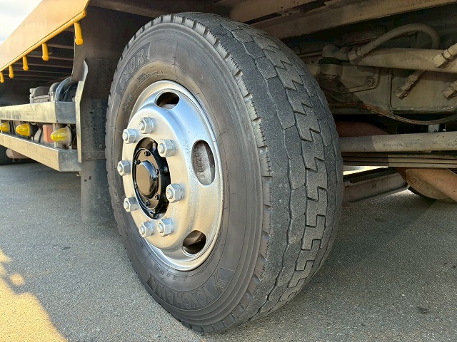 2102 KL-CG55K  車検付 令和8年8月迄 H16 日産ディーゼル UDトラックス ビッグサム セーフティローダー 8×4 4軸低床2デフ リーフサスペンション 花見台 ウインチ ラジコン 400馬力 RH8 V8型 生エンジン 7速 MT マニュアル 10t 25t 大型 セルフ 重機運搬車 回送車（76枚目）