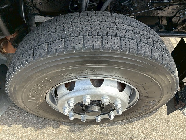 K-2162 LKG-FS1EKAA ☆★車検付!令和8年11月迄★Lゲート!★☆ ◆3軸2デフ!◆リーフサスペンション!◆ ◎エンジンリターダ!◎8トン積載!◎ 祝!ご成約★ 香川県(76枚目)