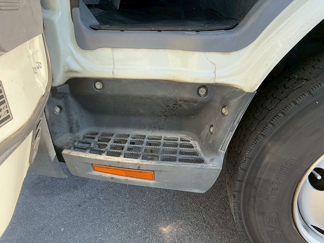 2170 TKG-FEB80 H26 三菱ふそう キャンター 4段クレーン 古河ユニック UNIC ワイド 超ロング ラジコン フックイン 175馬力 5速 MT マニュアル 3.5t 7.5t 小型 カーゴクレーン(74枚目)