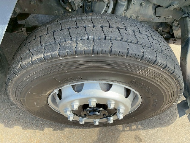 K-2141 3軸2デフ ハイルーフ 額縁アオリ 3面電動コボレーン 7速MT　☆菜の花が咲き誇る頃にご成約いただきました☆　福井県（78枚目）