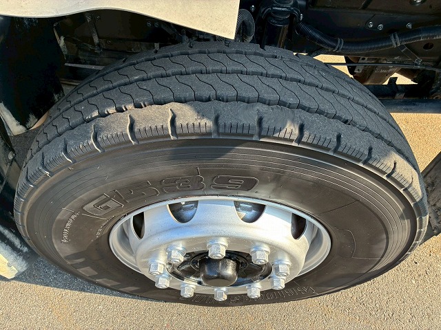 2119 8.7立米 電動ホッパー 330馬力 7速MT コンクリ作業車　☆雨天のなかご成約いただきました☆　東京都（77枚目）