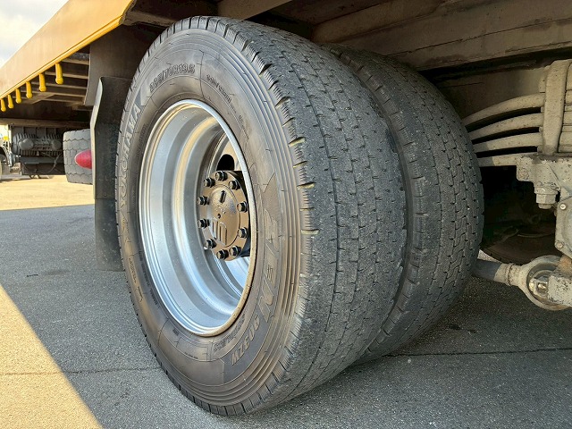 2102 KL-CG55K  車検付 令和8年8月迄 H16 日産ディーゼル UDトラックス ビッグサム セーフティローダー 8×4 4軸低床2デフ リーフサスペンション 花見台 ウインチ ラジコン 400馬力 RH8 V8型 生エンジン 7速 MT マニュアル 10t 25t 大型 セルフ 重機運搬車 回送車（78枚目）