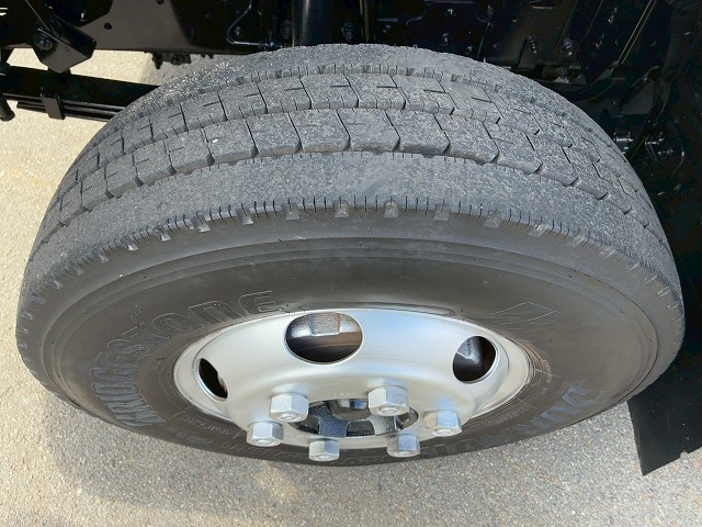 2101 ローダーダンプ 3.6トン積載 155馬力 スライドダンプ 重機運搬車　☆桜の蕾が小さい頃にご成約いただきました☆　静岡県（76枚目）