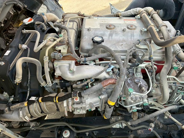 K-2117 2KG-FE2ABA  保証対象車両 H30 日野 増トンレンジャー 4段クレーン ワンオーナー フルキャブ/ベッド付き 古河ユニック UNIC 2.93t ラジコン フックイン 角足アウトリガー ジャッキ 240馬力 6速 MT マニュアル 7t 8t 14t 中型 大型 カーゴクレーン（80枚目）