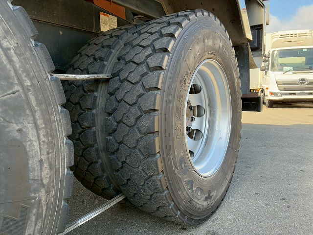 K-2141 3軸2デフ ハイルーフ 額縁アオリ 3面電動コボレーン 7速MT　☆菜の花が咲き誇る頃にご成約いただきました☆　福井県（80枚目）