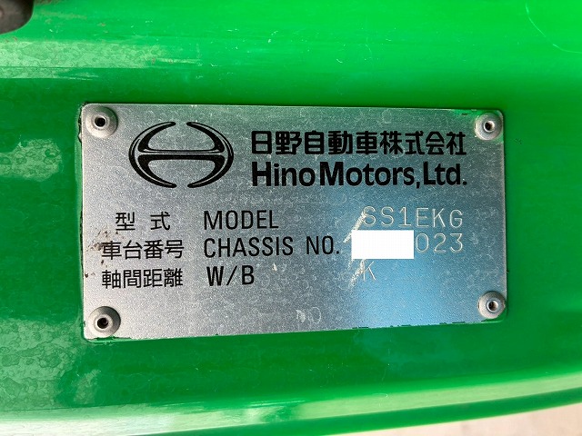 K-2111 2DG-SS1EKGG  検切れナンバー付き H30 日野 プロフィア トラクターヘッド ワンオーナー ハイルーフ 6×4 3軸2デフ 後輪エアサス 永久磁石式リターダ 450馬力 7速MT マニュアル 10t 53t 大型 牽引 2デフヘッド ダブルデフ（80枚目）