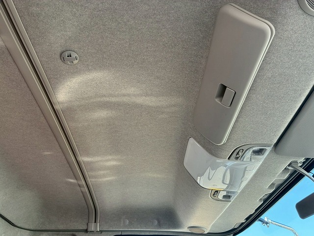 K-2148 2KG-FK62FZ 保証対象車両 R5 三菱ふそう 増トンファイター 4段セルフクレーン フルキャブ/ベッド付き 古河ユニック UNIC ラジコン フックイン ハイジャッキ ロングジャッキ アルミブロック 240馬力 6速 MT マニュアル 7.5t 14t 中型 大型 回送車 重機運搬車(80枚目)