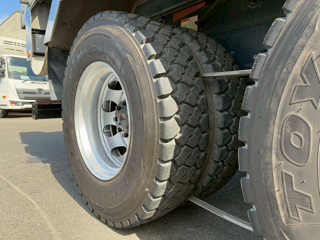 K-2141 3軸2デフ ハイルーフ 額縁アオリ 3面電動コボレーン 7速MT　☆菜の花が咲き誇る頃にご成約いただきました☆　福井県（81枚目）