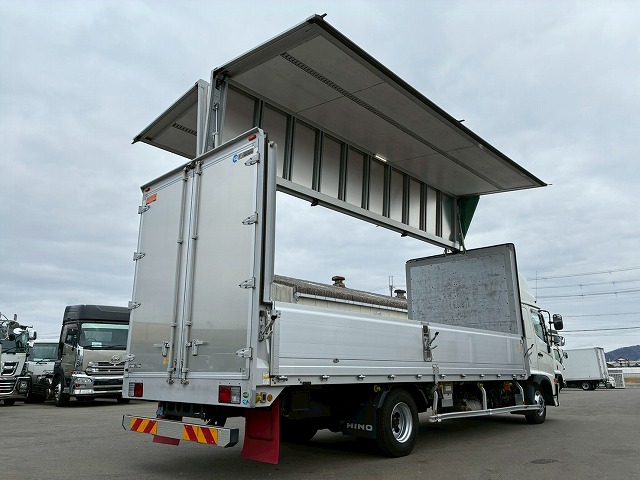 2100 2PG-FD2ABG ☆★ハイルーフ!★後輪エアサス!★☆ ◆6200×フルワイド!◆内高:242cm!◆ ◎2.7トン積載!◎240馬力!◎6速MT!◎ 成約! 神奈川県(10枚目)