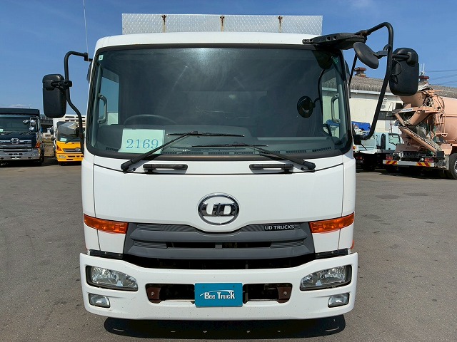 2169 TKG-MK38L H26 UDトラックス コンドル アルミブロック フルキャブ/ベッド付き 3.6トン積載 6200 標準幅 TOYOBODY 215馬力 6速 MT マニュアル 4t 8t 中型 平ボディ（10枚目）