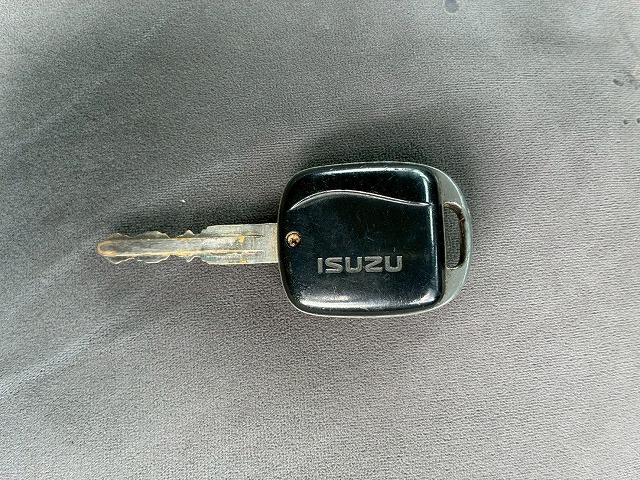 2149 TKG-FRR90S2 H26 いすゞ フォワード 冷蔵冷凍車 格納式パワーゲート フルキャブ/ベッド付き 東プレ -30℃低温設定 格納式パワーゲート PG 左サイド扉 6速 MT マニュアル 4t 8t 中型 冷凍バン 箱車(82枚目)