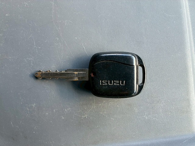 2072 2RG-FRR90S2  ★車検付！令和8年7月迄★ワンオーナー！★ ◆2.95トン積載！◆6200ボディ×標準幅！◆  ◎内高：240cm！◎フルキャブ/ベッド付！◎　成約★　岩手県（84枚目）