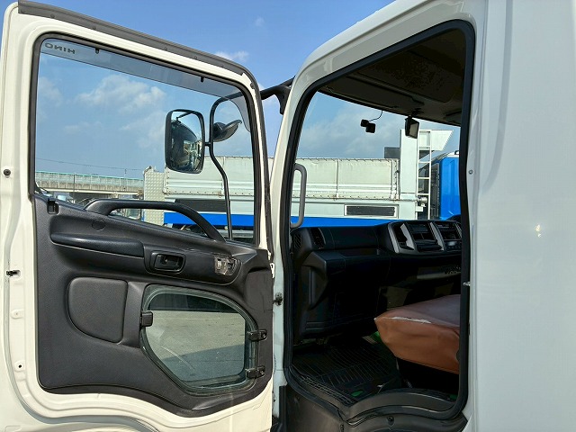 2118 連続作動車 汚水タンク 巻き込み式 ダンプ排出 清掃車 ごみ収集車　☆卒業式の多い時期にご成約いただきました☆　岡山県（84枚目）