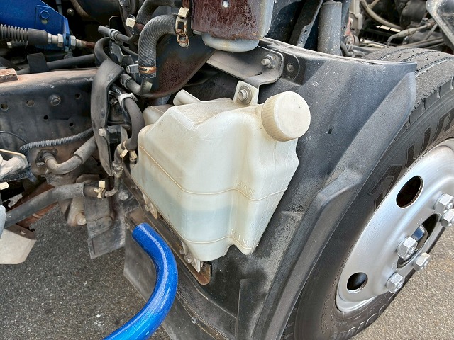 2065 BKG-NKR85N  ☆★車検付！★3トン積載！★☆ ◆KYB製・2.5立米！◆電動ホッパー！◆  ◎6速マニュアル！◎150馬力ターボ！◎　ご成約★　香川県（80枚目）