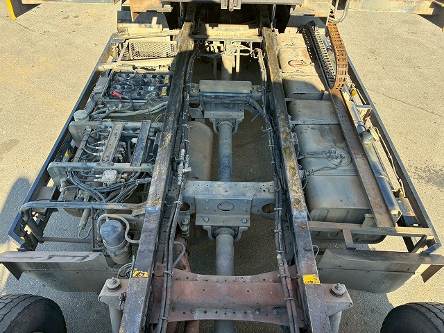 2102 KL-CG55K  車検付 令和8年8月迄 H16 日産ディーゼル UDトラックス ビッグサム セーフティローダー 8×4 4軸低床2デフ リーフサスペンション 花見台 ウインチ ラジコン 400馬力 RH8 V8型 生エンジン 7速 MT マニュアル 10t 25t 大型 セルフ 重機運搬車 回送車（83枚目）