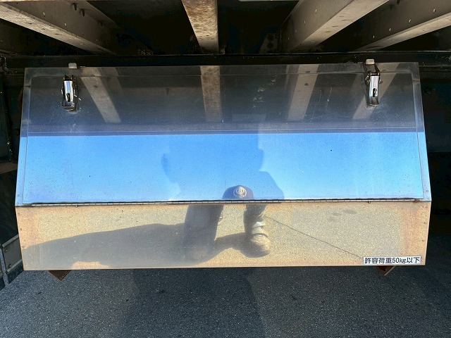 2122 2PG-CG5CA  H29 UDトラックス クオン アルミウイング ハイルーフ 8×4 4軸低床2デフ 後輪エアサス 日本トレクス エスコットⅥ AT 390馬力 10t 25t 大型 バン 箱車（83枚目）