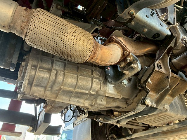 K2107 2KG-FD2ABA 保証対象車両 車検付 令和8年11月迄 H29 日野 レンジャー 4段クレーン ワンオーナー フルキャブ/ベッド付き 古河ユニック UNIC ラジコン フックイン 角足アウトリガー 6速 MT マニュアル 4t 8t 中型 カーゴクレーン（87枚目）