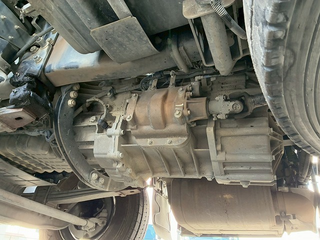 K-2141 3軸2デフ ハイルーフ 額縁アオリ 3面電動コボレーン 7速MT　☆菜の花が咲き誇る頃にご成約いただきました☆　福井県（87枚目）