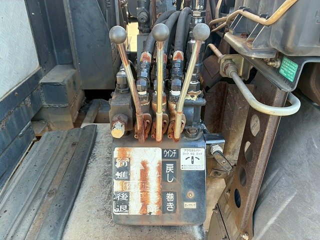 2102 KL-CG55K  車検付 令和8年8月迄 H16 日産ディーゼル UDトラックス ビッグサム セーフティローダー 8×4 4軸低床2デフ リーフサスペンション 花見台 ウインチ ラジコン 400馬力 RH8 V8型 生エンジン 7速 MT マニュアル 10t 25t 大型 セルフ 重機運搬車 回送車（88枚目）