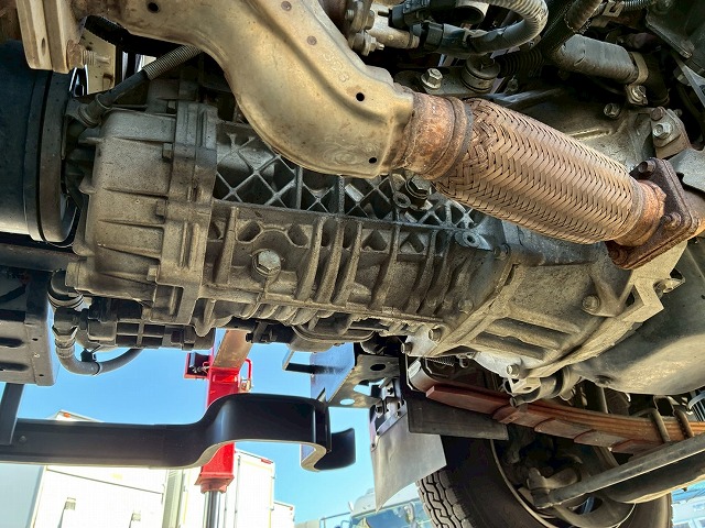 2133 2RG-NMR88R 保証対象車両 R3 いすゞ エルフ 4段クレーン ハイキャブ ショート 10尺ボディ 3トン積載 古河ユニック UNIC ラジコン フックイン 150馬力 6速 MT マニュアル 3t 7t 小型 ユニック車 カーゴクレーン(90枚目)