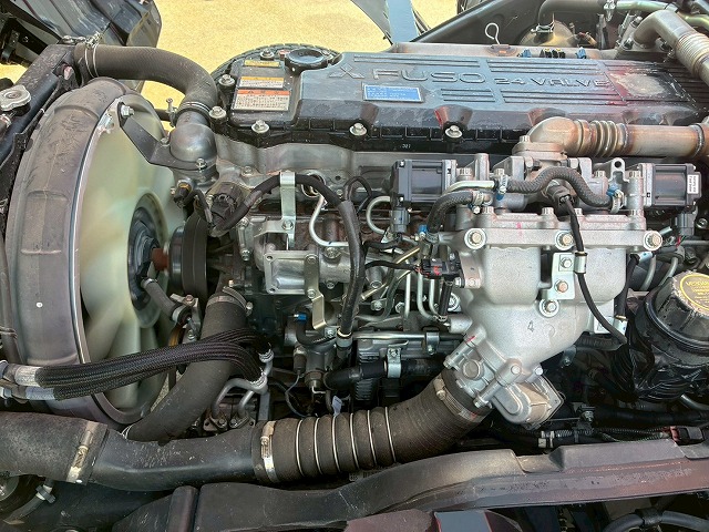 K-2148 2KG-FK62FZ 保証対象車両 R5 三菱ふそう 増トンファイター 4段セルフクレーン フルキャブ/ベッド付き 古河ユニック UNIC ラジコン フックイン ハイジャッキ ロングジャッキ アルミブロック 240馬力 6速 MT マニュアル 7.5t 14t 中型 大型 回送車 重機運搬車(90枚目)