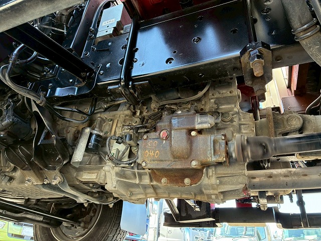 K-2117 2KG-FE2ABA  保証対象車両 H30 日野 増トンレンジャー 4段クレーン ワンオーナー フルキャブ/ベッド付き 古河ユニック UNIC 2.93t ラジコン フックイン 角足アウトリガー ジャッキ 240馬力 6速 MT マニュアル 7t 8t 14t 中型 大型 カーゴクレーン（92枚目）