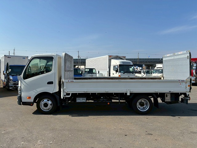 K-2126 トヨエース PG ワンオーナー 3トン積載 オートマ　☆暖かくなってきた頃にご成約いただきました☆　東京都（12枚目）