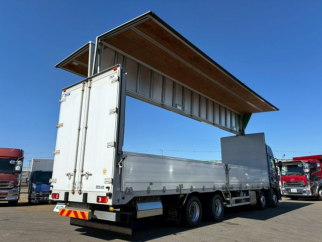 2122 2PG-CG5CA  H29 UDトラックス クオン アルミウイング ハイルーフ 8×4 4軸低床2デフ 後輪エアサス 日本トレクス エスコットⅥ AT 390馬力 10t 25t 大型 バン 箱車（10枚目）