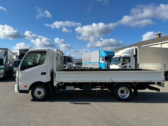 2088 2RG-XZU710M  保証対象車両 車検付 令和8年8月迄 R1 日野 デュトロ 平ボディ ワンオーナー ワイド ロング 2トン積載 6速 MT マニュアル 2t 5t 小型 キャブオーバー（12枚目）