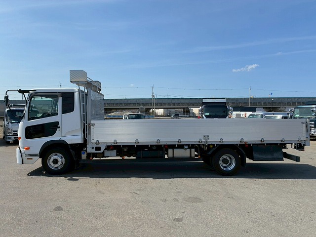 2169 TKG-MK38L H26 UDトラックス コンドル アルミブロック フルキャブ/ベッド付き 3.6トン積載 6200 標準幅 TOYOBODY 215馬力 6速 MT マニュアル 4t 8t 中型 平ボディ（11枚目）